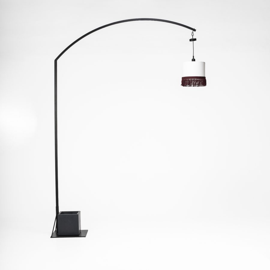 Estructura más lámpara pantalla (40 cm diámetro) con flecos